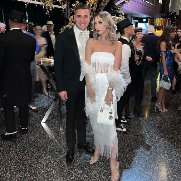 White Fringe Set - Picture 5 of 5